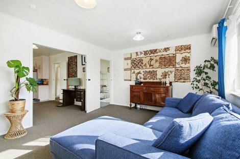 Photo of property in 188 Sievers Grove, Cannons Creek, Porirua, 5024