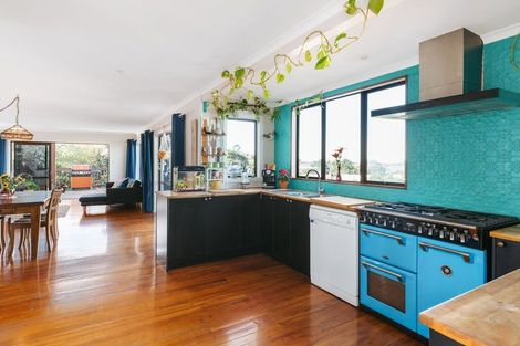 Photo of property in 26 Omokoroa Road, Omokoroa, 3114