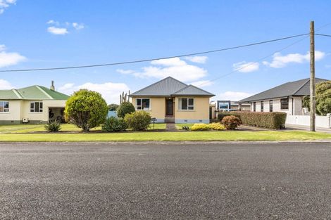 Photo of property in 20 King Street, Waitara, 4320