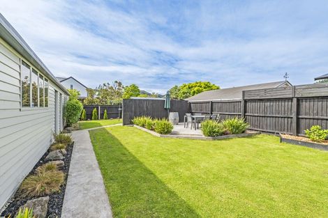 Photo of property in 17 Pahau Place, Cracroft, Christchurch, 8025