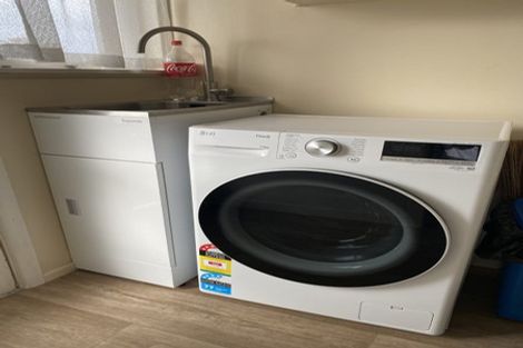 Photo of property in 234 Old Farm Road, Hamilton East, Hamilton, 3216