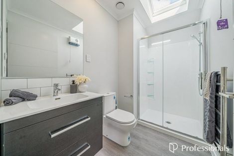 Photo of property in 6 Tarata Lane, Avalon, Lower Hutt, 5011