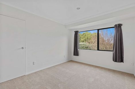 Photo of property in 10 Gleaming Place, Waiuku, 2123