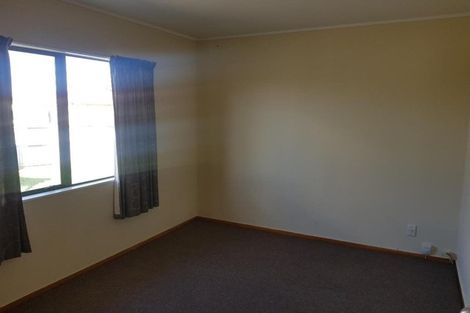 Photo of property in 63 Templeton Place, Clendon Park, Auckland, 2103