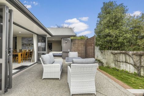 Photo of property in 15 Parkwood Place, Huntington, Hamilton, 3210