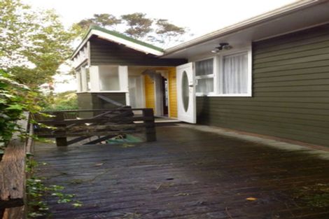 Photo of property in 144 Woodlands Park Road, Titirangi, Auckland, 0604