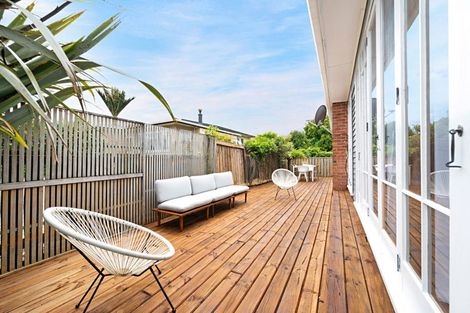 Photo of property in 4149 Great North Road, Glen Eden, Auckland, 0602