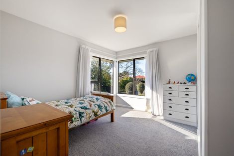 Photo of property in 23 Glenora Place, Hornby, Christchurch, 8042