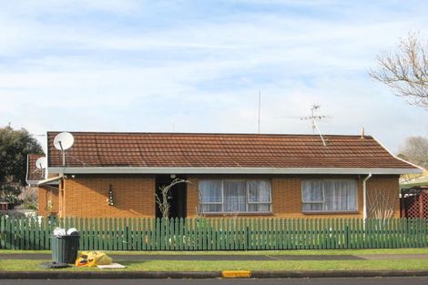 Photo of property in 44b Ray Small Drive, Pahurehure, Papakura, 2113