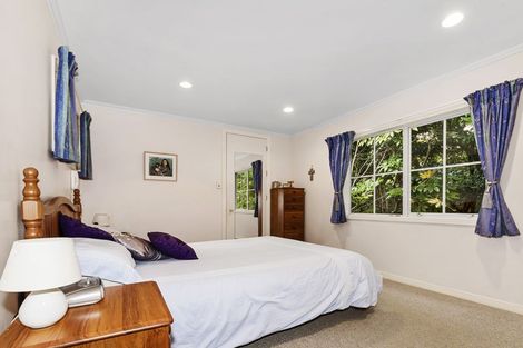 Photo of property in 1a Cochran Road, Oratia, Auckland, 0604