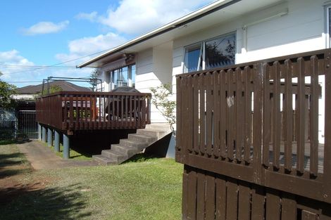 Photo of property in 418a West Coast Road, Glen Eden, Auckland, 0602