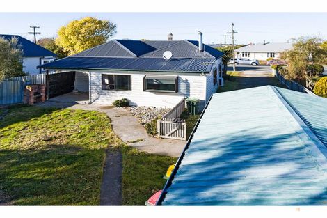 Photo of property in 1 Augustine Street, Waimate, 7924