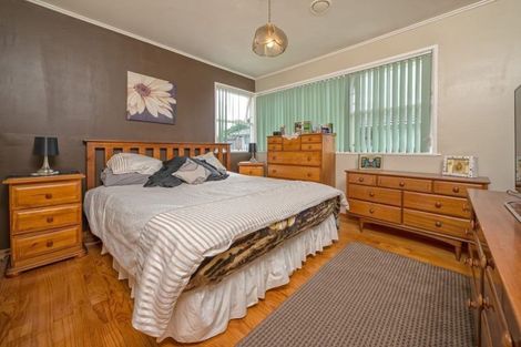 Photo of property in 30 Wordsworth Road, Manurewa, Auckland, 2102