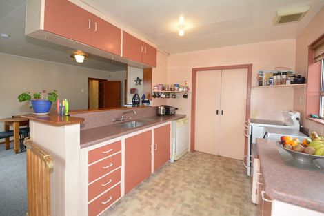 Photo of property in 34 Bradshaw Street, South Dunedin, Dunedin, 9012