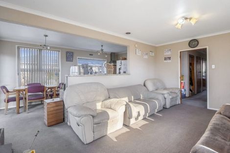 Photo of property in 27 Te Rangitautahanga Road, Turangi, 3334