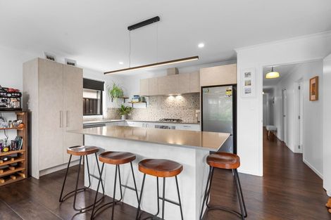 Photo of property in 29 Empire Crescent, Papamoa, 3118