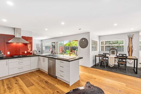 Photo of property in 74a Buscomb Avenue, Henderson, Auckland, 0610