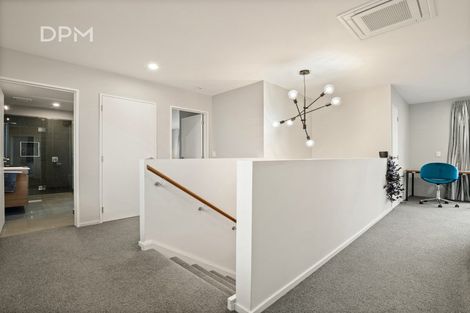 Photo of property in 1 Falcon Street, Roslyn, Dunedin, 9010