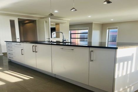 Photo of property in 46 Westpark Drive, Burnside, Christchurch, 8053