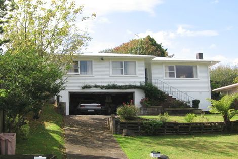 Photo of property in 12 Ragley Street, Titirangi, Auckland, 0604