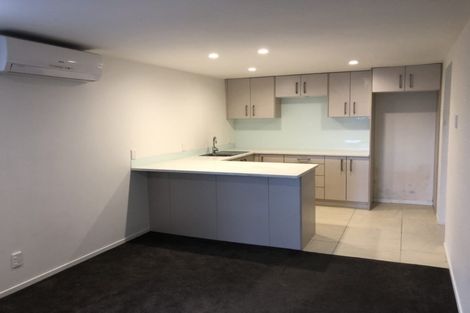 Photo of property in 2/78 Archers Road, Glenfield, Auckland, 0629