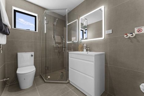 Photo of property in 7 Greenbrier Street, Westgate, 0814