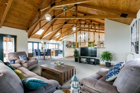 Photo of property in 286 Whirinaki Road, Eskdale, Napier, 4182