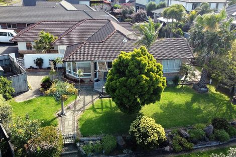 Photo of property in 8 Crannich Place, Wattle Downs, Auckland, 2103