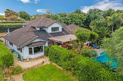 Photo of property in 1093 Glenbrook Road, Glenbrook, Waiuku, 2681