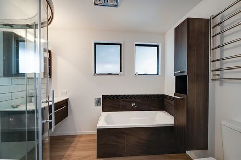 Photo of property in 87 Mcdonnell Road, Arrowtown, 9302