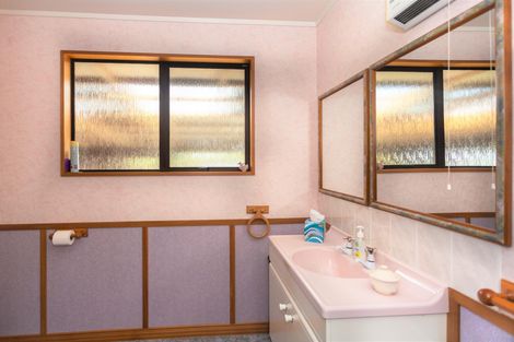 Photo of property in 10 White Street, Glenavy, Waimate, 7980