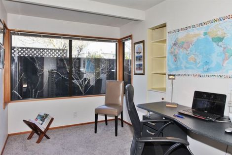 Photo of property in 35 Witbrock Crescent, Burnside, Christchurch, 8053