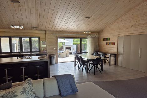 Photo of property in 101 Vista Paku, Pauanui, Hikuai, 3579