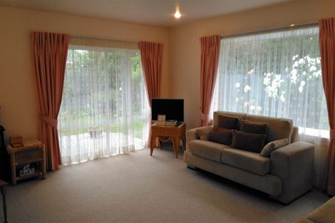 Photo of property in 67 Bowenvale Avenue, Cashmere, Christchurch, 8022