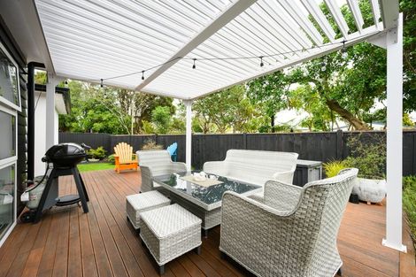 Photo of property in 5a Athlone Place, Hokowhitu, Palmerston North, 4410