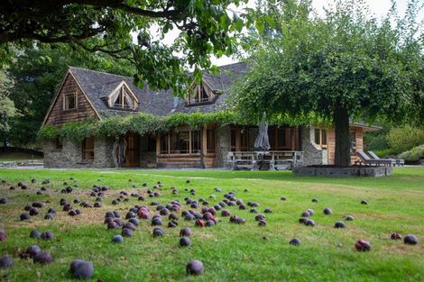 Photo of property in 11 Arrowtown-lake Hayes Road, Lake Hayes, Queenstown, 9371