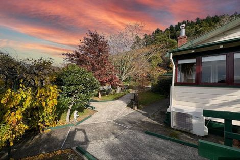 Photo of property in 87 Main Rd Havelock, Havelock, 7100