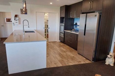 Photo of property in 10 Sophora Place, Papamoa Beach, Papamoa, 3118