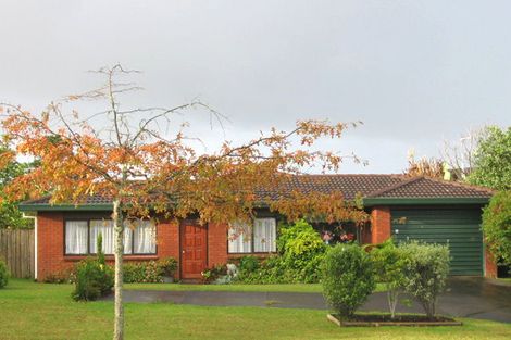 Photo of property in 251 Waitemata Drive, Ranui, Auckland, 0612