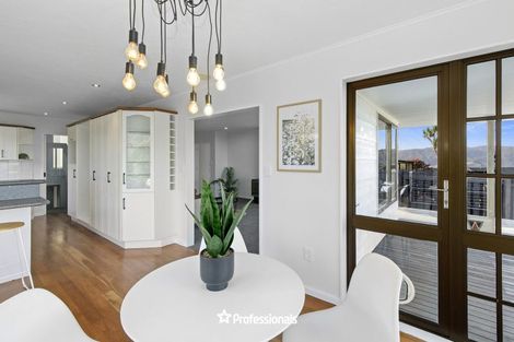 Photo of property in 14 Matuhi Street, Tirohanga, Lower Hutt, 5010