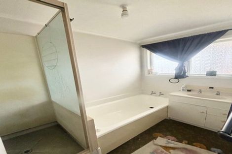 Photo of property in 2/5 Amandale Avenue, Mount Albert, Auckland, 1025