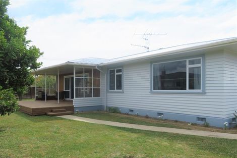 Photo of property in 3 Mcglashen Street, Motueka, 7120