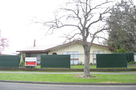 Photo of property in 12 Walton Way, Flaxmere, Hastings, 4120