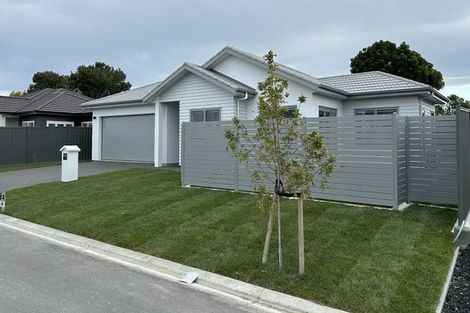 Photo of property in 17 George Yee Place, Taradale, Napier, 4112