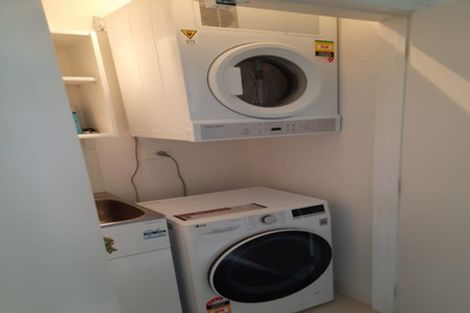 Photo of property in 14 Cochrane Road, Hobsonville, Auckland, 0616