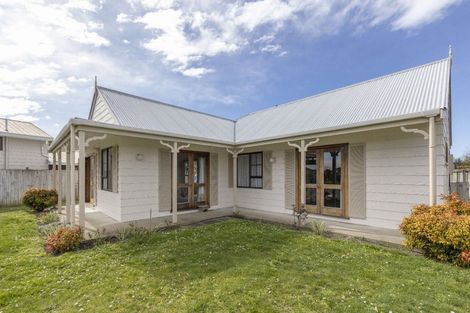 Photo of property in 3 Mcintosh Place, Kaiapoi, 7630
