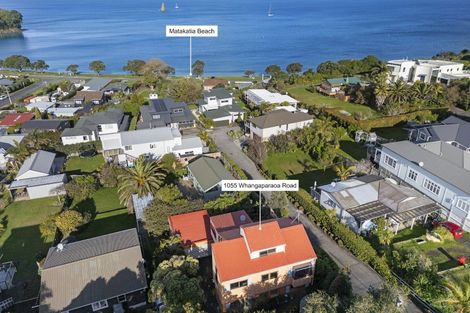 Photo of property in 1055 Whangaparaoa Road, Tindalls Beach, Whangaparaoa, 0930