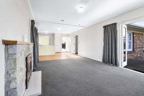 Photo of property in 27 Nevada Road, Silverdale, Hamilton, 3216