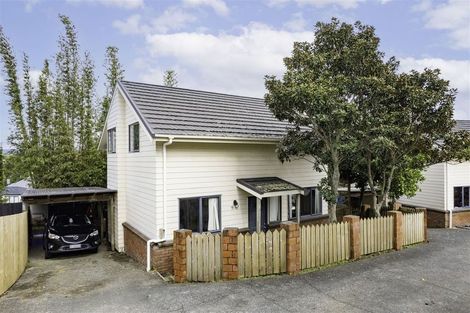 Photo of property in 30 Benchmark Drive, Massey, Auckland, 0614