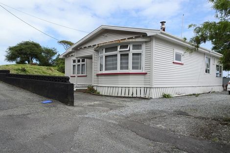 Photo of property in 84 Alexander Street, Greymouth, 7805